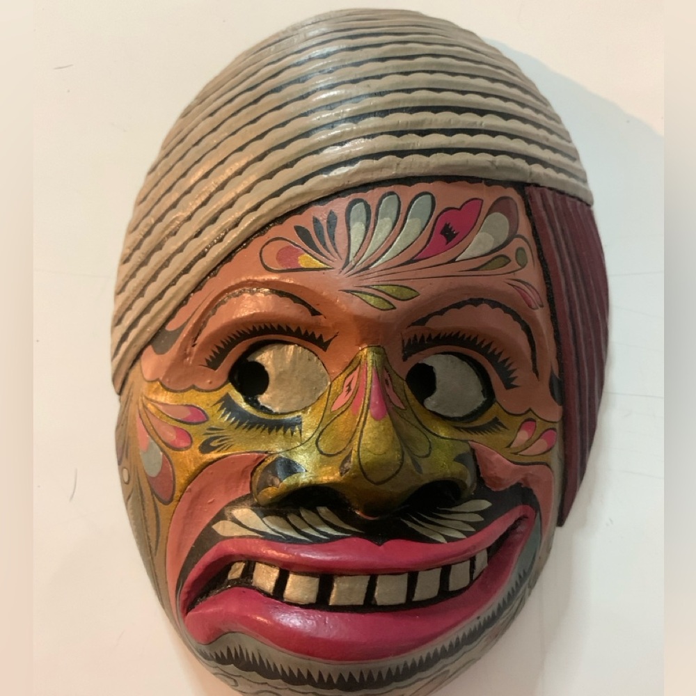 Handcrafted Multicolor Decorative tribal Mask 8",wooden
